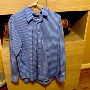 Men’s L Roundtree & Yorke Dress Shirt.